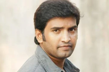 புது வீடு கட்டி குடியேறிய நடிகர் சந்தானம்.. போட்டோ வெளியானது