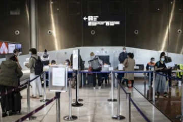 இந்த தடுப்பூசி பெற்றுக்கொண்டவர்களுக்கு பிரான்ஸ் செல்ல அனுமதியில்லை