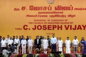 தமிழ்நாடு அமைச்சர்களுக்கு துறை ஒதுக்கீடு - யார் யாருக்கு எந்த துறை?