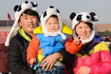 3 குழந்தைகளை பெற்றுக் கொண்டால் ரூ.4.5 லட்சம் மானியம்  - அரசு அதிரடி அறிவிப்பு