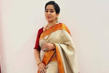 சீரியல்களில் அம்மாவாக நடித்த நடிகை லட்சுமி வாசுதேவன் நீச்சல் உடை போட்டோஸ்...