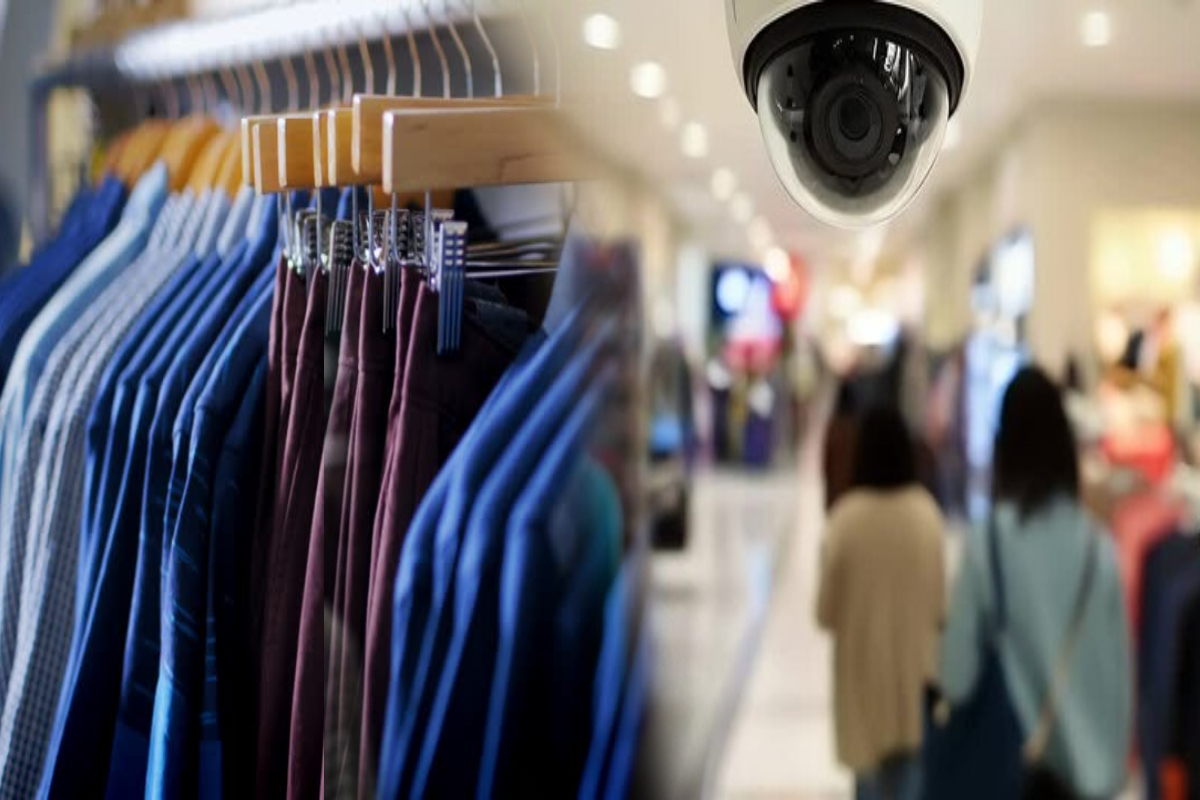 பிரபல ஆடையகத்தில் நூதன முறையில் திருட்டு; சிசிடிவி இருப்பதை மறந்த நபர்! | Theft At Popular Clothing Store Cctv Exposes