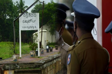 வவுனியாவில் மோசமான செயல் ; ஐந்து இளைஞர்கள் கைது
