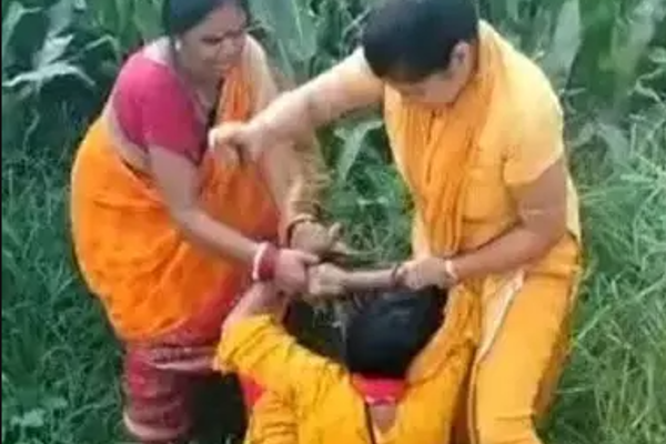 teachers-beaten-head-master-brutally teachers-beaten-head-master-brutally