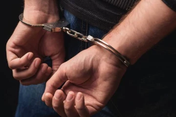 மாணிக்கக்கல் அகழ்வில் ஈடுபட்ட நபர்கள் கைது