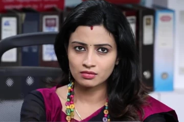 ச்சி இவ மூஞ்சிலையே முழிச்சேன்! நாளே விளங்காது - அழகு சீரியல் நடிகை சங்கீதாவிற்கு நடந்த அவமானம்