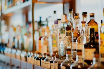 கலால் திணைக்களத்துக்கு வரி ஏய்ப்புச் செய்யும் மதுபான ஆலைகள்