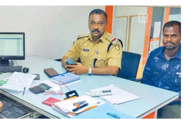 கூலி தொழிலாளிக்கு ஒரே நாளில் லாட்டரியில் அடித்த ஜாக்பாட் - போலீஸ் ஸ்டேஷனுக்கு ஓடிய சுவாரஸ்யம் | Kerala Won 80 Lakhs In Lottery Help Police Staion