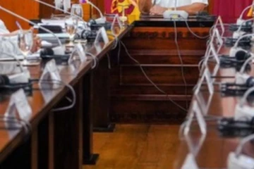 වැඩබලන ජනපති ප්‍රධානත්වයෙන් විශේෂ කැබිනට් රැස්වීමක්