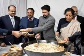 பிப்ரவரியில் தொடங்கும் பட்ஜெட்- இன்று அல்வா வழங்கினார் நிதியமைச்சர்