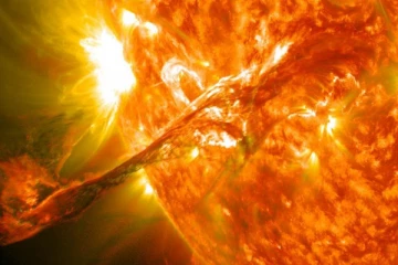 பூமியில் இணைய சேவை பாதிக்கப்படும் அபாயம்!