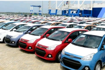 ශ්‍රී ලංකාවේ වාහන ආනයනය ඩොලර් බිලියන 1.25ක් පනී - මහ බැංකුවෙන් හෙලිකල තොරතුරු මෙන්න