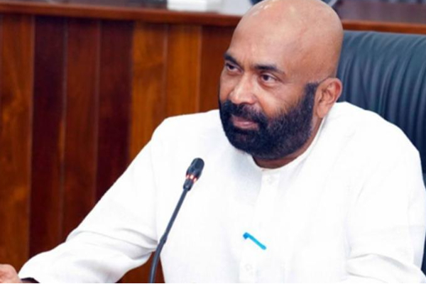672 கோடி மதுவரி செலுத்தாத ஐந்து மதுபான நிறுவனங்கள்: ரஞ்சித் சியம்பலாபிட்டிய குற்றச்சாட்டு | Liquor Companies 672 Crore Liquor Tax Fraud