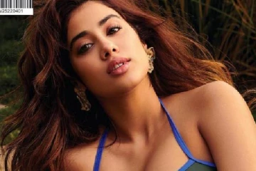 வாய்ப்பிற்காக இப்படியாக! மறைந்த ஸ்ரீதேவி மகள் ஜான்வி கபூர் வெஇயிட்ட புகைப்படம்..