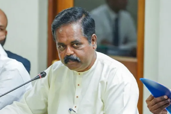 சிறீதரனின் பதவி நீக்கம் பற்றி பகிரங்கமாகச் சொல்ல முடியாது! சுமந்திரன் அதிரடி | Sritharan Mp Issue Sumanthiran Speech