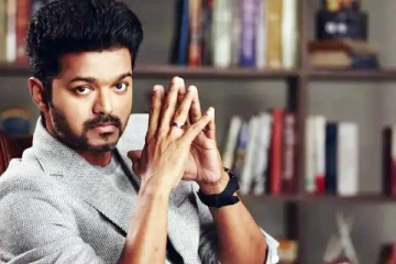 நம்புரா மூஞ்சிகளா இது: போனில் கலாய்த்த விஜய்! ஷாக்கான இருவர்