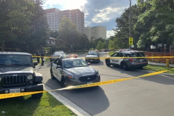 கனடாவில் தமிழர்கள் வாழும் பகுதியில் துப்பாக்கி  சூடு - ஒருவர் படுகாயம்