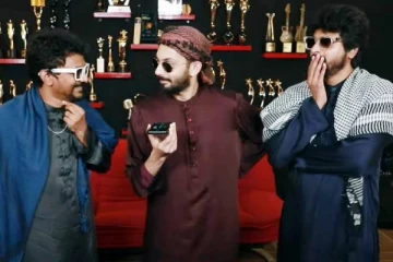 காப்பி அடிச்சது நம்ம பாட்டா! விஜய் ரசிகர்களை குழப்பிய அனிரூத்-சிவா