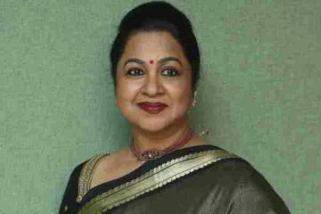 படத்தை பற்றி பேசுங்கள், ஆனால் அதையெல்லாம் பேச நீங்கள் யார்?- கோபத்தின் உச்சத்தில் நடிகை ராதிகா