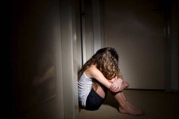 இலங்கை வாழ் பெற்றோரை அதிர வைத்த மோசமான செயல்! பாரிய வலையமைப்புடன் சிக்கிய கும்பல் | Businessman And Engineer Arrested