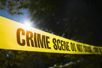 சக ஊழியர்களால் தாக்கப்பட்டு கொலை; 5 பேர் கைது