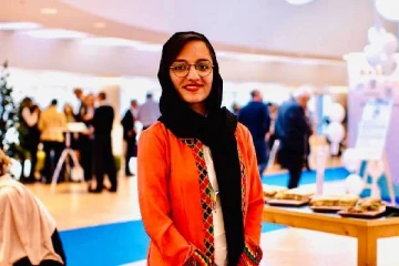 தாலிபான்கள் கையால் மரணமடைய காத்திருக்கின்றேன்;  கண்ணீர்விடும் ஆப்கான் முதல் பெண் மேயர்