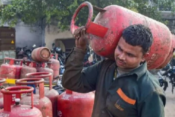 வெறும் 9 ரூபாய்க்கு கேஸ் சிலிண்டர்! இதை மட்டும் செய்தால் போதும்