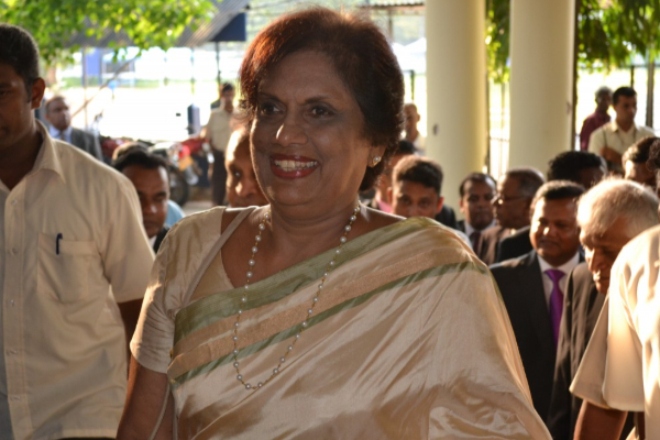 பண்டாரநாயக்க ஞாபகார்த்த மாநாட்டு மண்டபத்தில் பொறுப்பின்றி செயற்பட்ட அதிகாரிகள்.. குற்றம் சாட்டும் சந்திரிகா | Chandrika Acting Irresponsibly Katunayake Flight