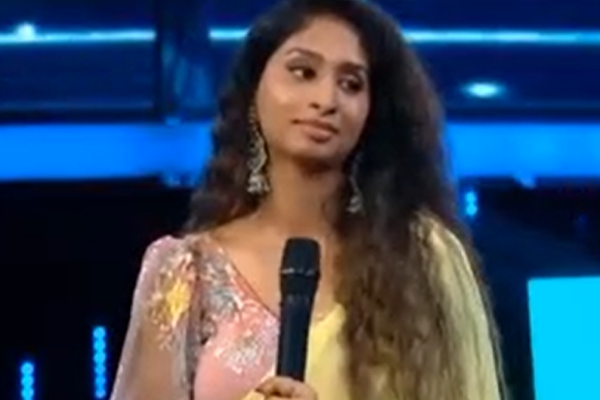 பிக் பாஸ் வீட்டுக்குள் அதிரடியாக என்றி கொடுத்த இலங்கை பெண்... கமலுக்கு கொடுத்த சர்ப்ரைஸ்! | Bigg Boss 05 Kamal