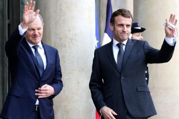 அரசியலிலிருந்து விலகிவிடுங்கள்... ஜேர்மன் தலைவரை வம்புக்கிழுக்கும் ரஷ்ய முன்னாள் ஜனாதிபதி