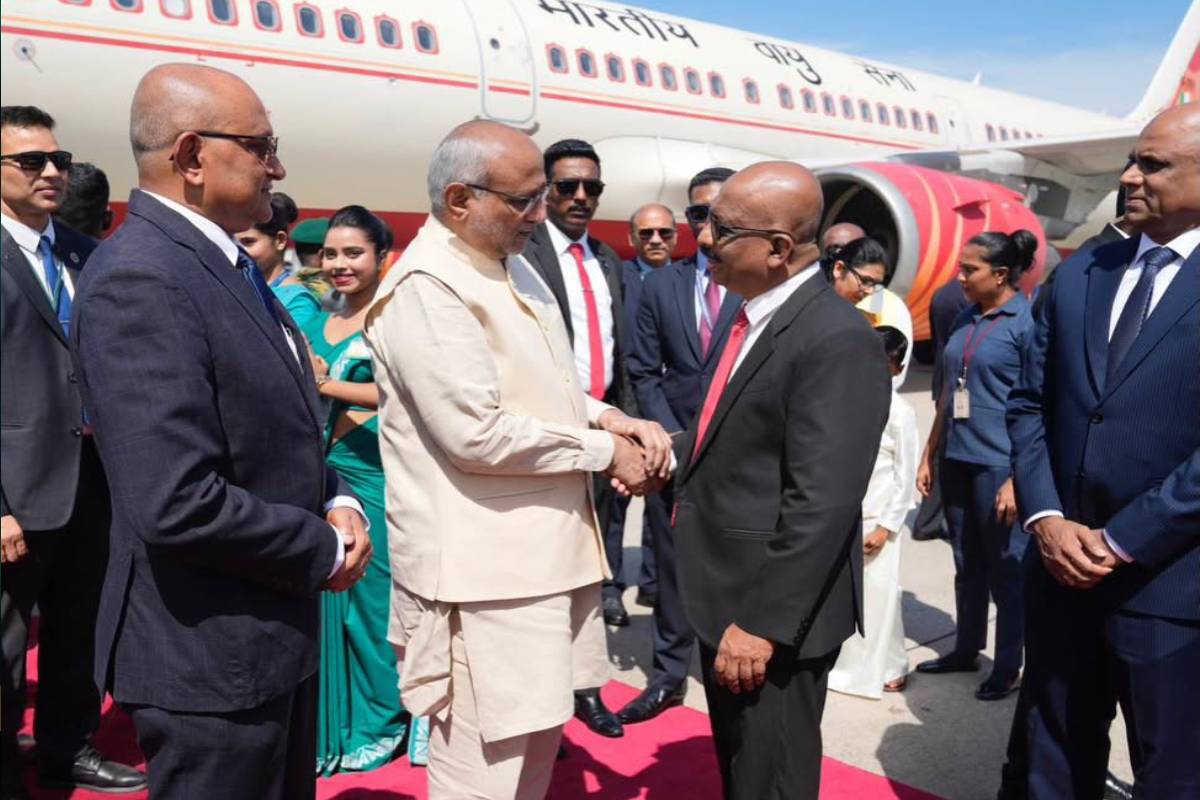 இந்திய துணை ஜனாதிபதி நாட்டை வந்தடைந்தார் | Indian Vice President Arrives In Sri Lanka