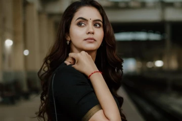 ஹீரோயின் ஆகும் கயல் சீரியல் ஹீரோயின்.. சினிமாவில் என்ட்ரி