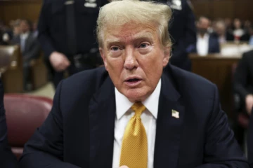 உலோகப் பொருட்களுக்கு வரி விதித்த ட்ரம்ப்