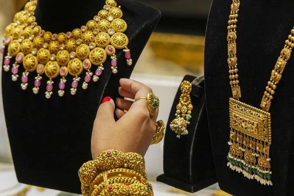 gold rate today