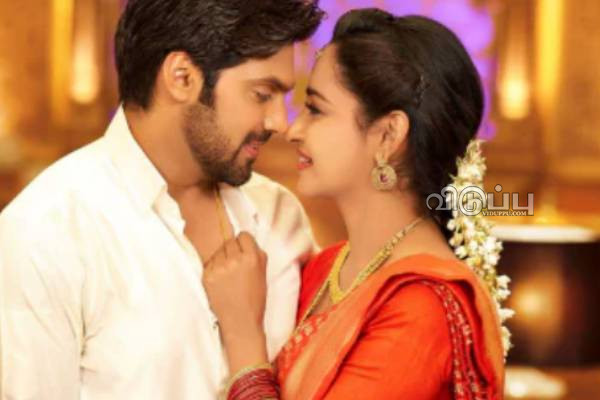 வெளிநாட்டில் குட்டையாடையில் ஆர்யாவின் முன்னாள் காதலி அபர்ணதி!! புகைப்படம்.. | Arya Ex Lover Abarnathi Latest Photos In Dubai Out