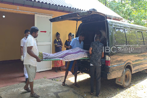 இரவுவேளை எரிபொருள் வாங்க சென்றவருக்கு நேர்ந்த துயரம் | One Person Killed In Elephant Attack