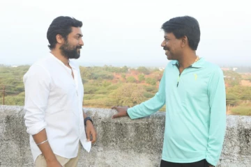 18 வயது இளம் நடிகையை ரொமான்ஸ் செய்யும் சூர்யா! பாலா பட ஹீரோயின் இவர்தான்