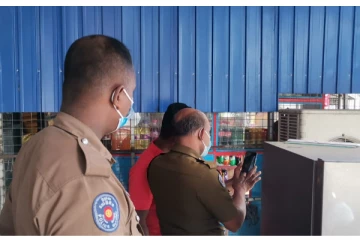 திருகோணமலையில் வர்த்தக நிலையம் உடைக்கப்பட்டு திருட்டு: விசாரணை முன்னெடுப்பு(Video)