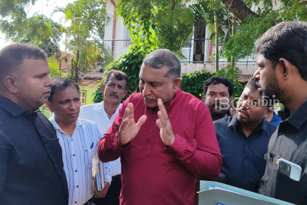 செட்டிகுளம் பிரதேச அபிவிருத்தி குழு கூட்டத்தில் முற்றிய முரண்பாடு | Chettikulam Regional Committee Meeting