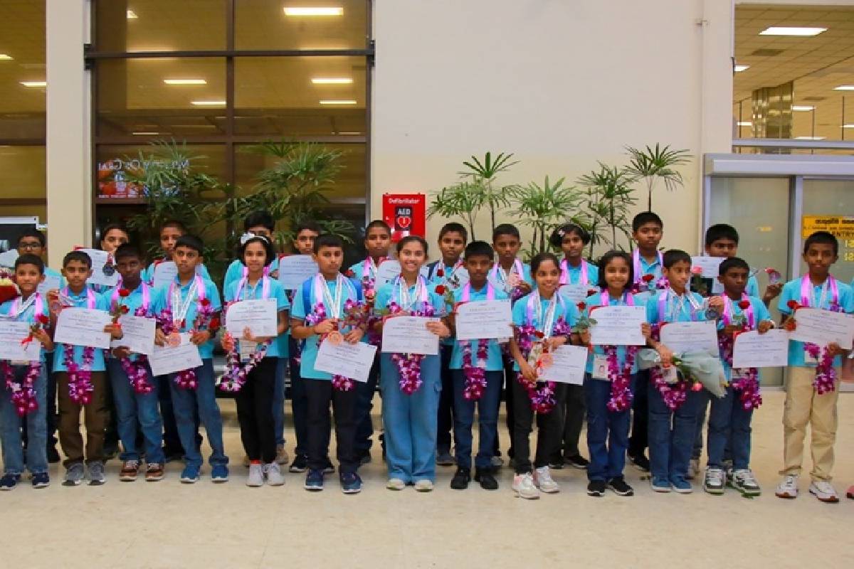 சர்வதேச ஒலிம்பியாட் போட்டியில் சாதித்த இலங்கை மாணவர்கள் | Sri Lankan Students Win 13 Medals At Olympiad சர்வதேச ஒலிம்பியாட் போட்டியில் சாதித்த இலங்கை மாணவர்கள் | Sri Lankan Students Win 13 Medals At Olympiad
