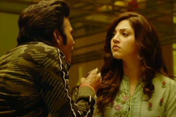 தனுஷ் பட நடிகைக்கு என்ன ஆச்சு? நடக்க முடியாமல் வாக்கிங் ஸ்டிக் உடன் வந்த வீடியோ