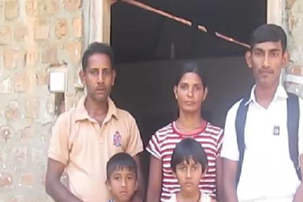 நீரில் மூழ்கிய சிறுமியை காப்பாற்றிய 17 வயது மாணவன் | A 17 Year Old Student Saved A Drowning Girl