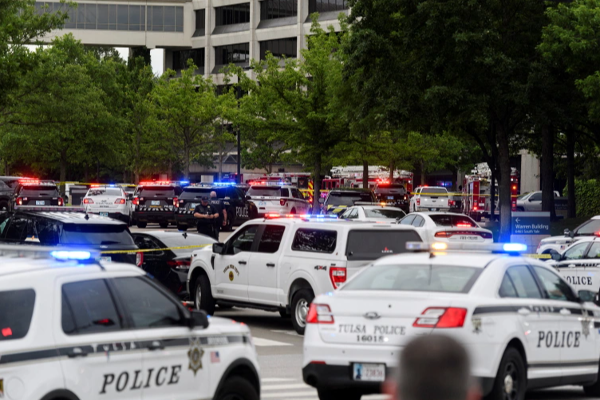 அமெரிக்கா மருத்துவமனையில் துப்பாக்கிச்சூடு 4 பேர் உயிரிழப்பு..! | Four Killed In Us Hospital Shooting