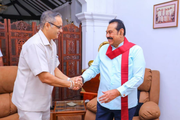 மஹிந்தவுக்கு பிறந்தாநாள் வாழ்த்து கூறிய இந்திய உயர்ஸ்தானிகர் | Santosh Jha Wishes Mahinda Rajapaksa Birthday மஹிந்தவுக்கு பிறந்தாநாள் வாழ்த்து கூறிய இந்திய உயர்ஸ்தானிகர் | Santosh Jha Wishes Mahinda Rajapaksa Birthday