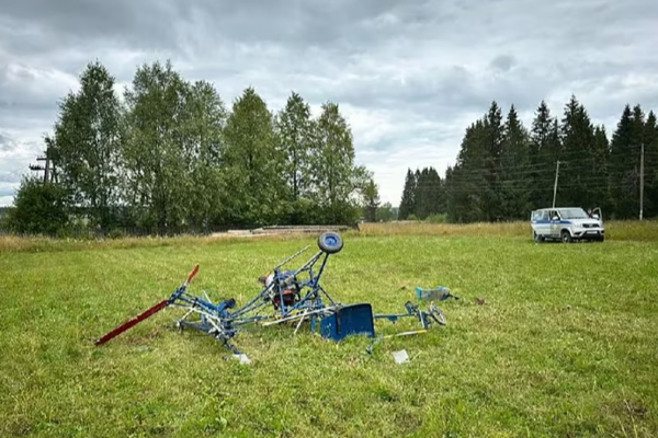 தானே ஹெலிகொப்டரில் பயணித்தவர் விபத்தில் சிக்கி பலி | Russian Man Dies Homemade Helicopter