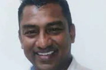 பெண்களை அவதூறாக பேசியதாக எம்.பி க்கு எதிராக வலுக்கும் குற்றச்சாட்டு