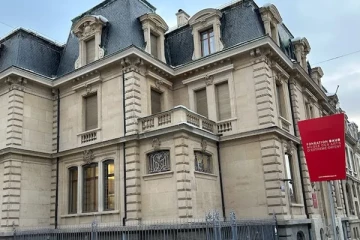 கடனை அடைப்பதற்காக சுவிஸ் அருங்காட்சியகத்தில் கொள்ளையடித்த பிரித்தானிய சகோதரர்கள்...