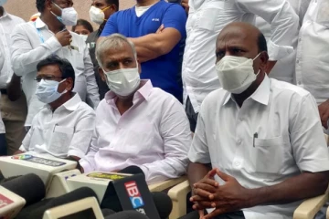 இனி தமிழகத்தில் கொரோனா தடுப்பூசி முகாம்கள் கிடையாது :சுகாதாரத்துறை தகவல்