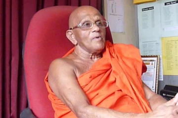 ஆனந்த தேராின் வேந்தா் நியமனத்துக்கு கொழும்பு பல்கலைக்கழக மாணவா் ஒன்றியம் எதிா்ப்பு