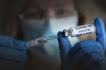 பைசர் தடுப்பூசியால் ஏற்பட்ட உலகின் முதலாவது மரணம்